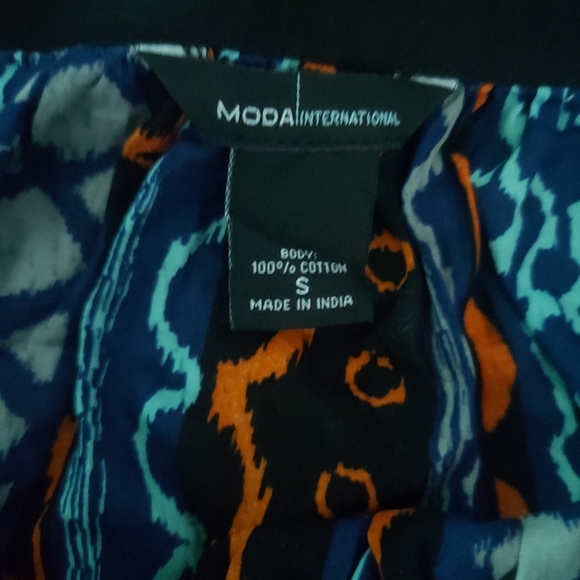 MODA International Square Neck Top - Picture 5 of 5